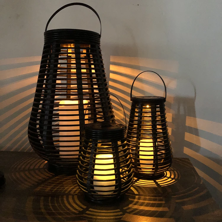 Hot Selling Handmade Solar Outdoor Hanging Landscape Yard Light Decoration Rattan Candle Lantern