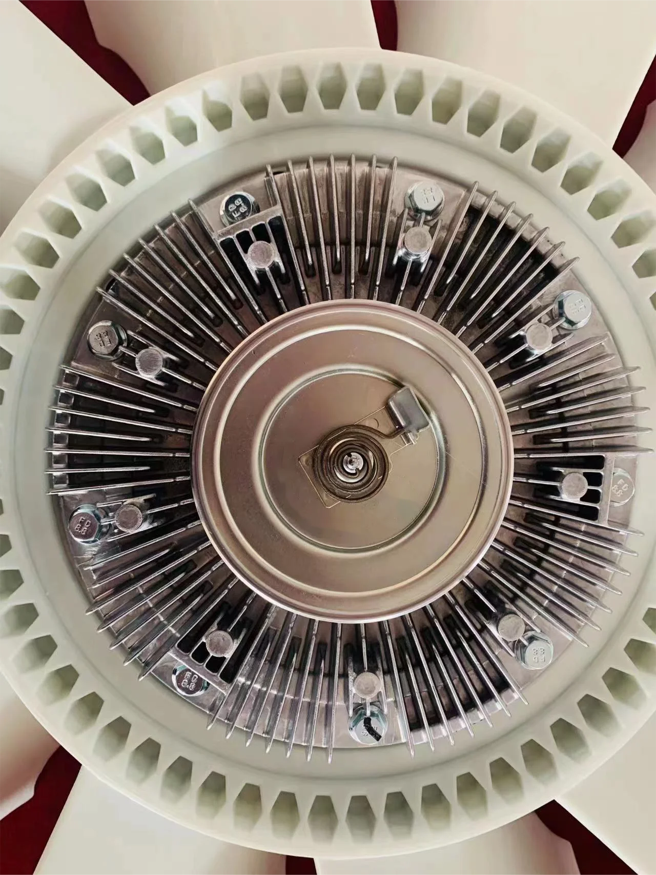 silicon oil clutch fan assembly for foton Auman H410000000146 Electronically controlled