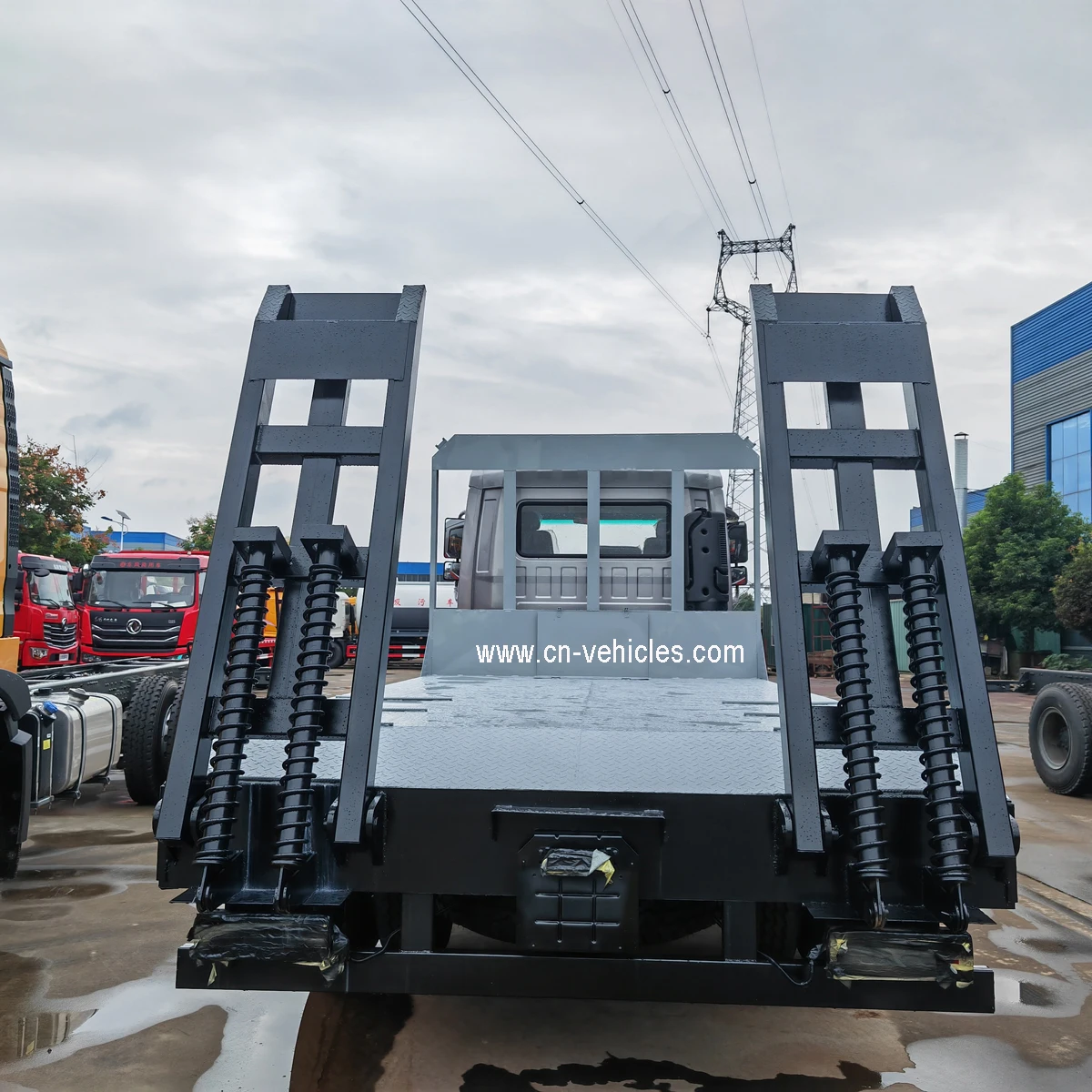 Heavy duty china dongfeng 4x2 8 ton 4 wheeler flatbed truck