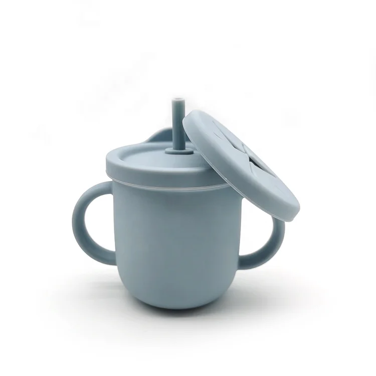 
Non Spill Custom Eco Kids Drinking Training Cup Food Grade Snack Cup Baby Silicone Sippy Cup With Straw 