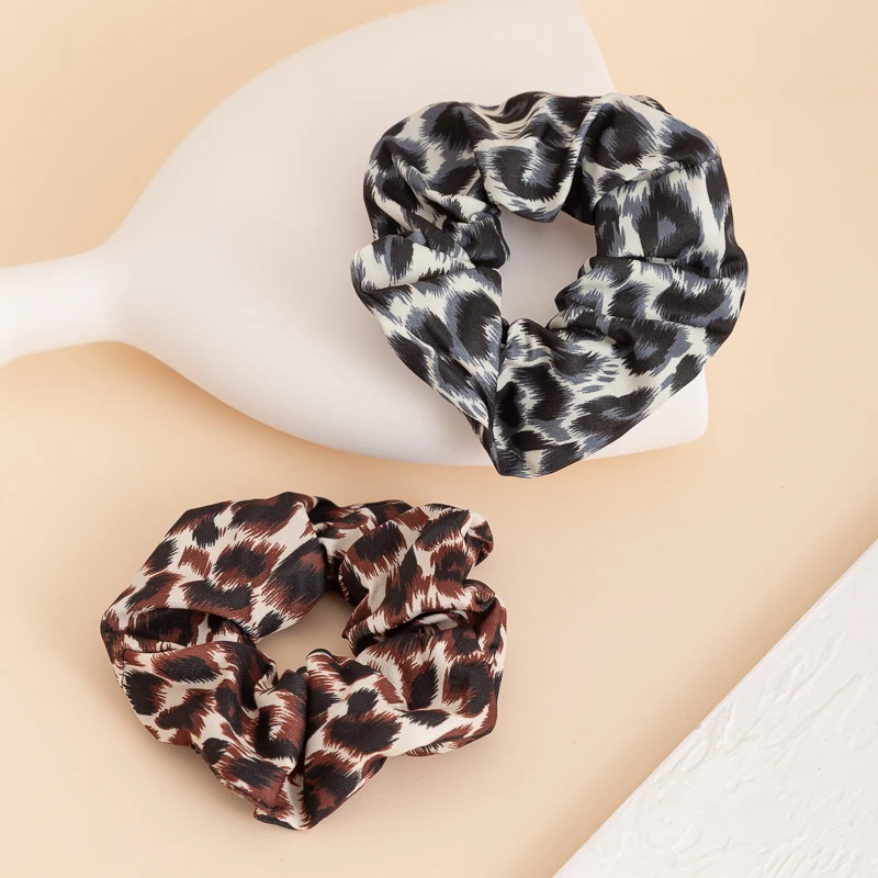Wholesale Custom Fashion Leopard Scrunchies Printed Hair Band Ponytail Holder Elastic Hair Ties Band For Women