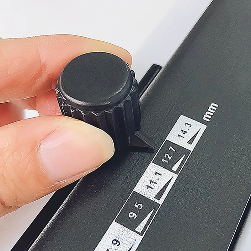 Factory Latest 80Gsm 3:1 Notebook Books Calender Booklet Binding And Folding Machine Binding Machine 2:1