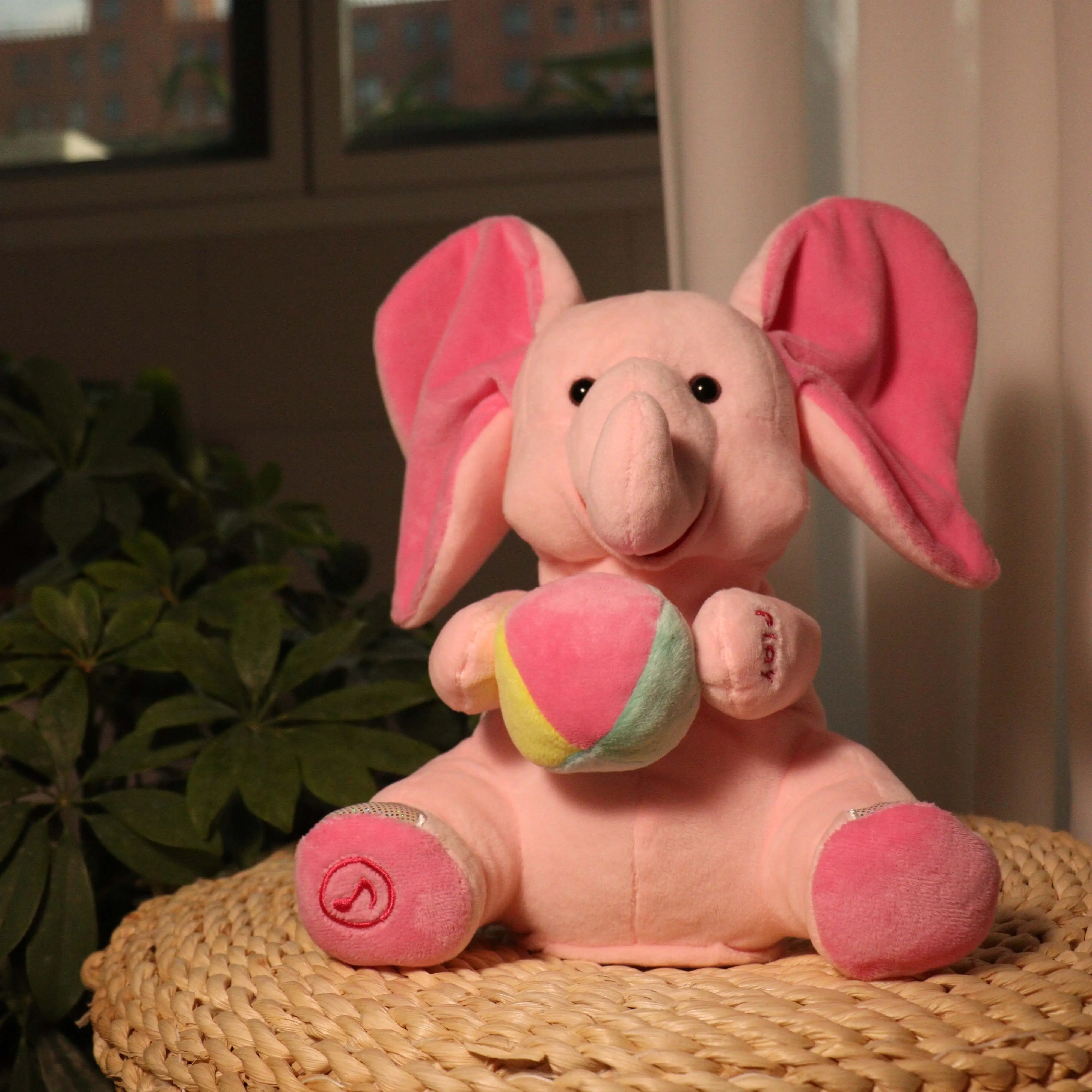 Popular Products 2024 adorkable soft Interactive function record Elephant music talking toys stuff toys electronic plush toy