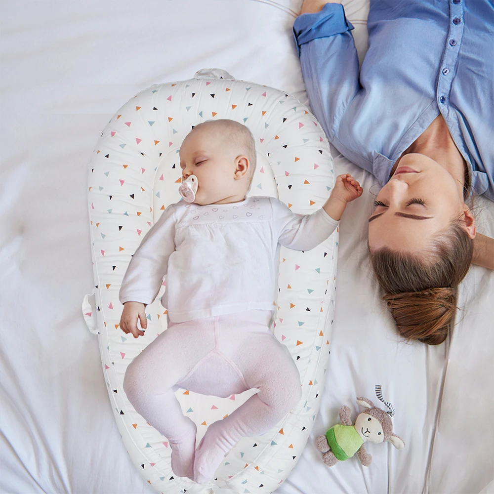 New Design Washable Travel Cradle Cushion for Folding Baby Nest Nursery Sleeping Nest