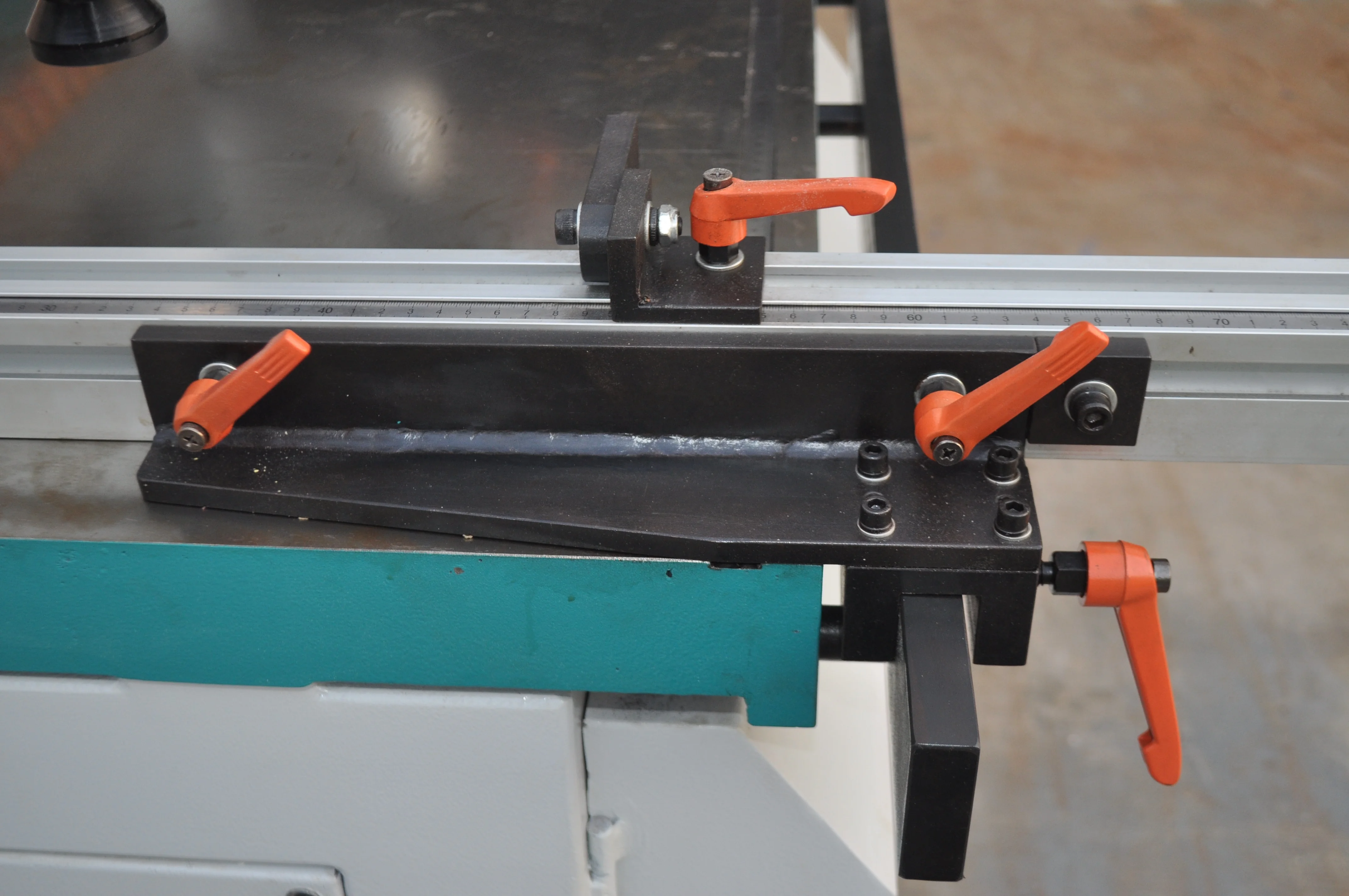 Woodworking double - row multiple drilling machine