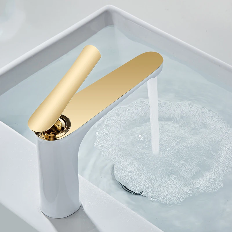 New Bathroom Faucets Bathroom Faucet Bathroom Gold Sink Faucet Hot&cold Water Mixer Tap Deck Mounted Washbasin Taps