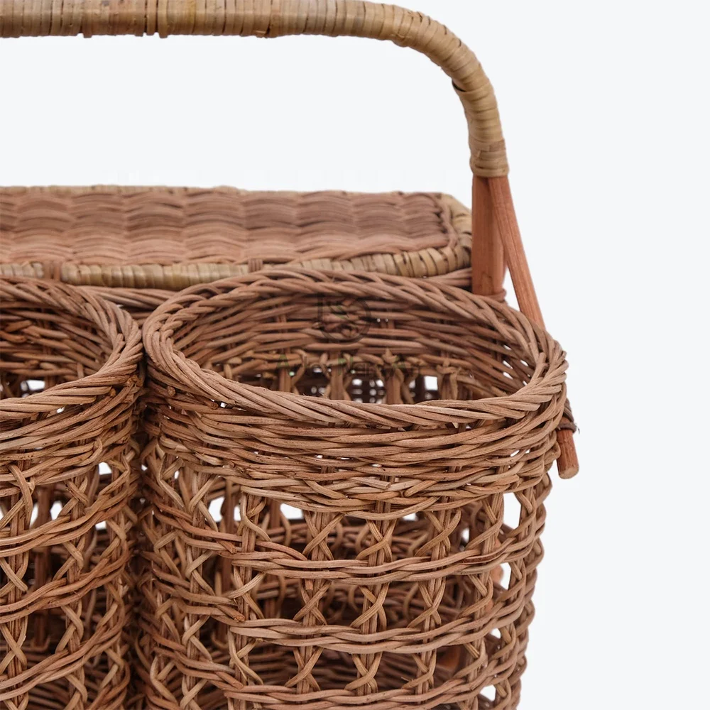 Vintage Wicker Rattan Picnic Basket with Two Wine Bottle Holders for Wholesale