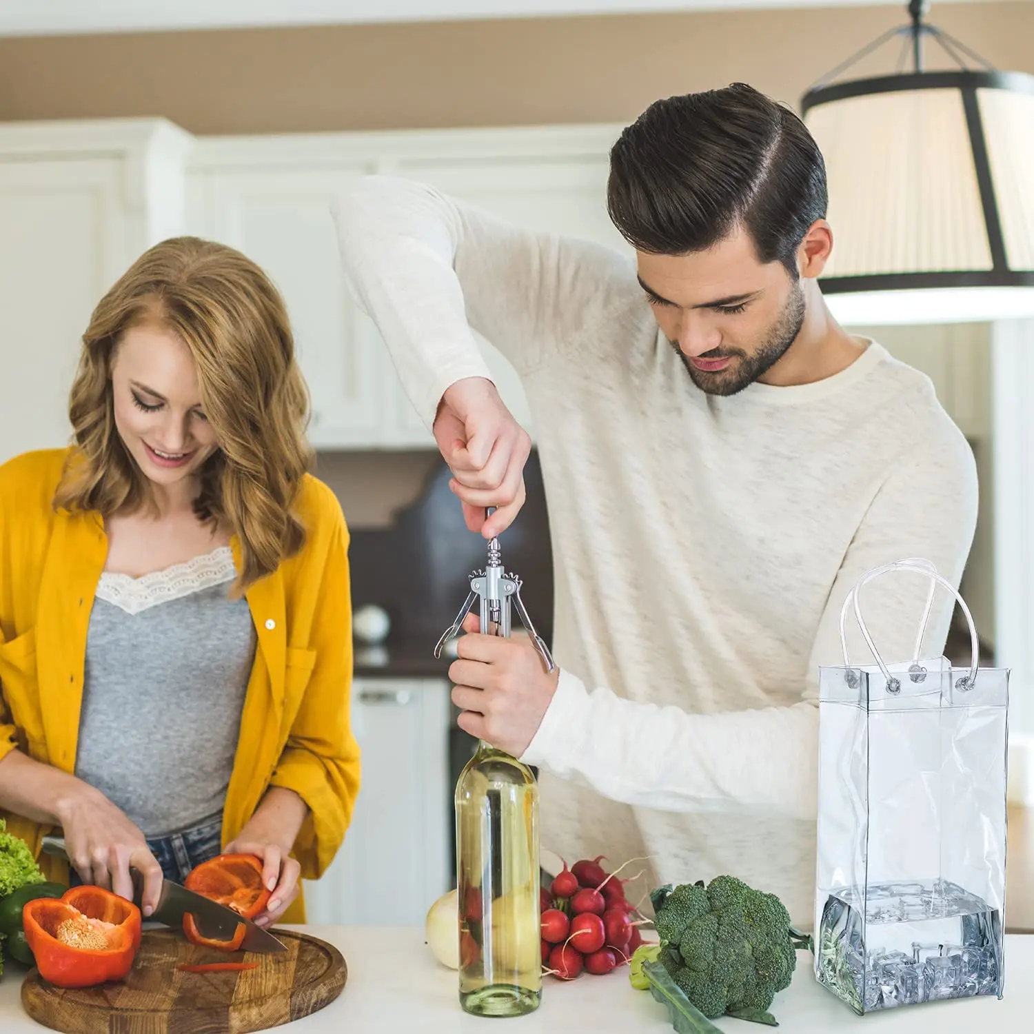 Wholesale Transparent PVC Wine Ice Bag Wine Pouch Collapsible Cooler Bag Clear Gift Bags for Champagne Beer