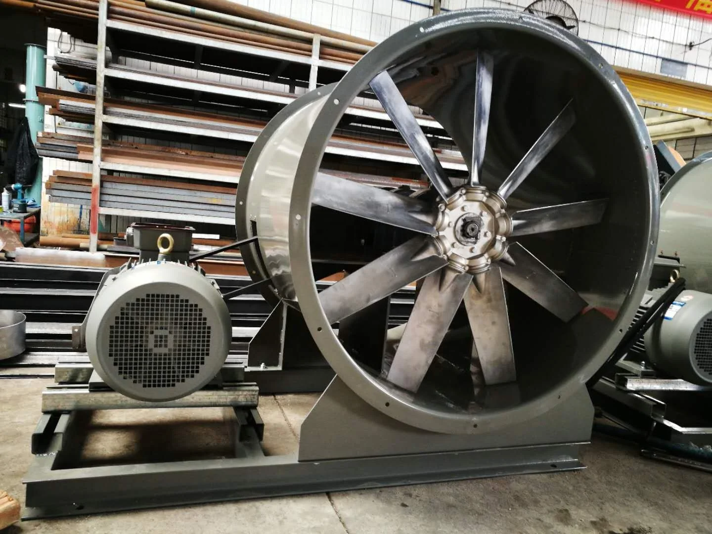 Industrial exhaust cooling belt driven axial fan