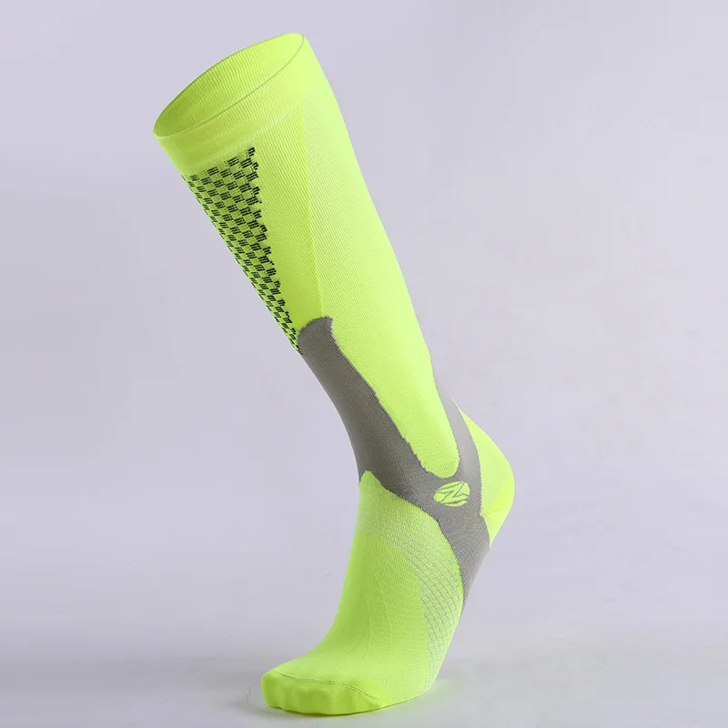 Custom Logo Wholesale Knitted Running Compression Socks Cycling Football Nursing High Long Sports Socks