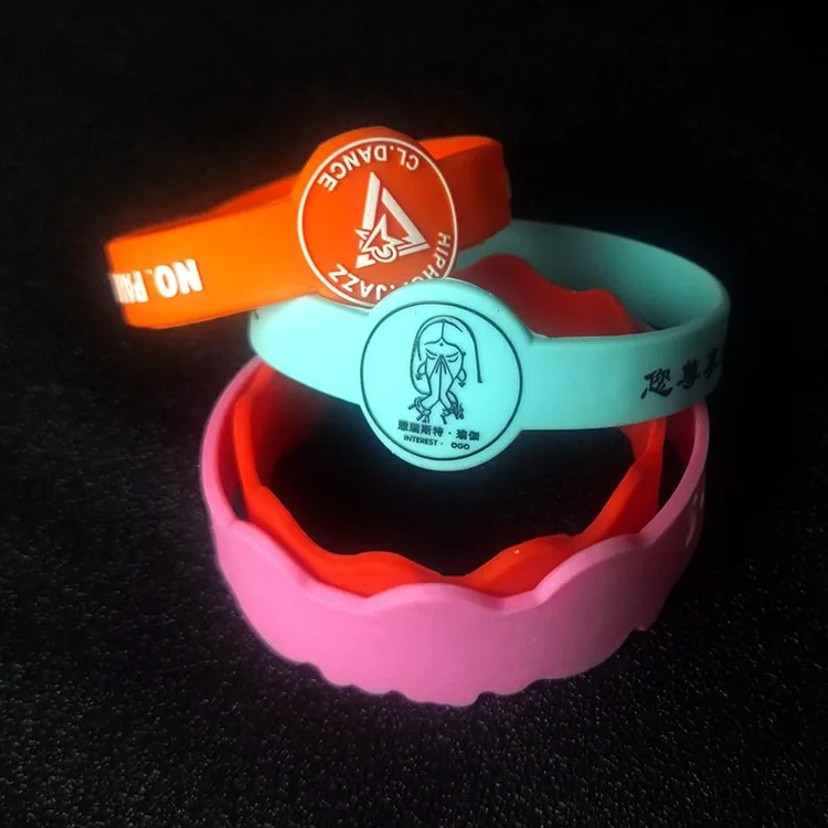 Wholesale cheap printing debossed silicon bracelet making machine bands custom silicon wrist band for personalized gifts