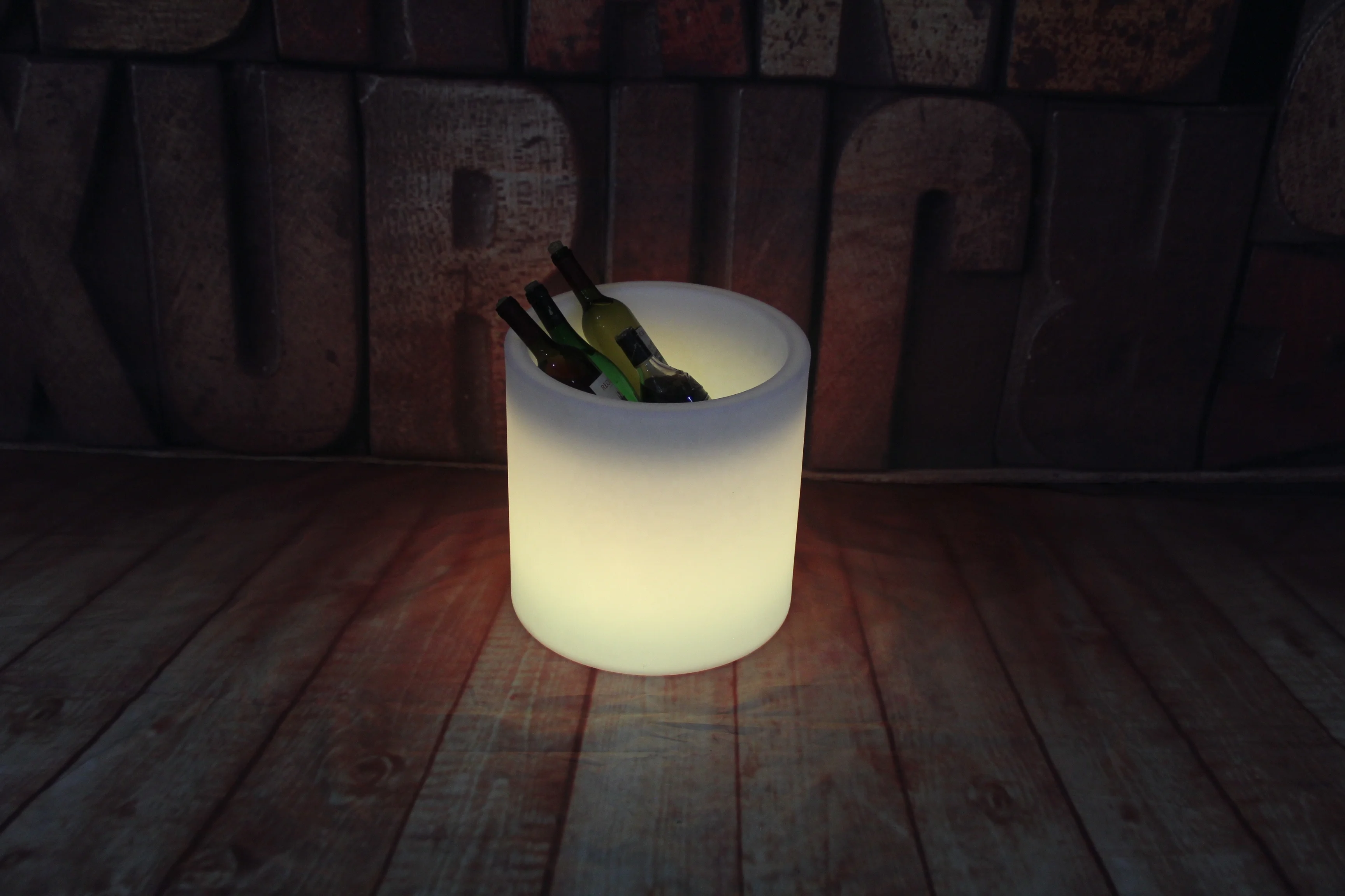 
Latest innovative products led ice bucket vodka bottle cooler acrylic ice bucket 