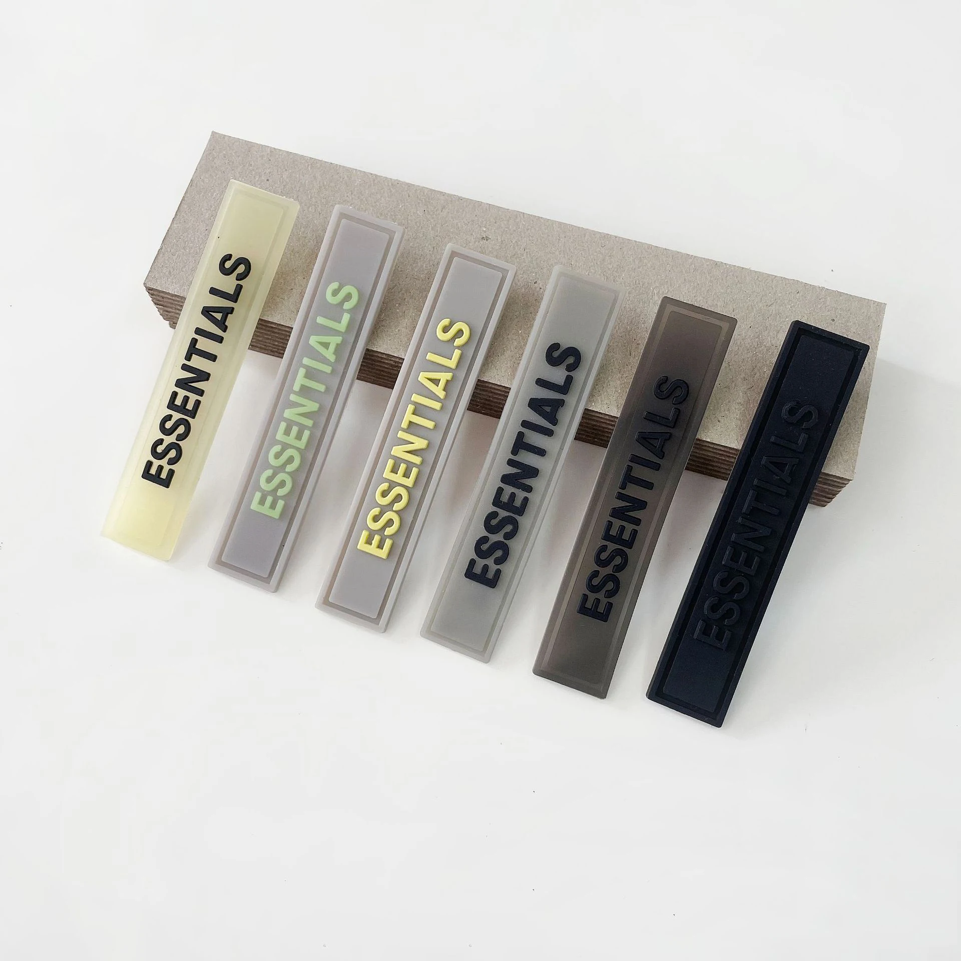 2022 New Product 3D Silicon Patches Custom Rubber Logo Fashion Brand Sew Rubber Patch