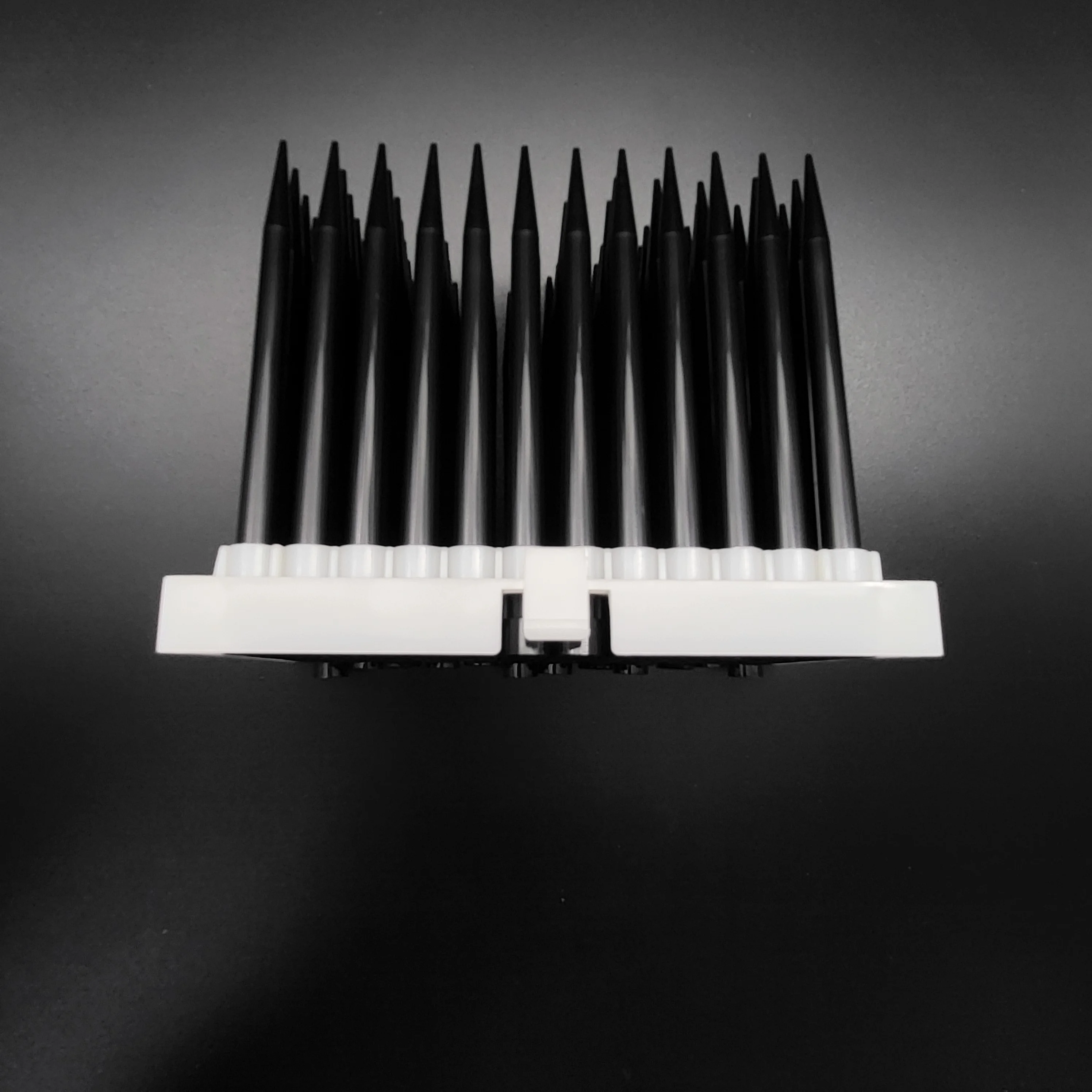 1000ul Disposable 1000ul Black Color Tecan Conductive Robotic Tip Pipette Tips