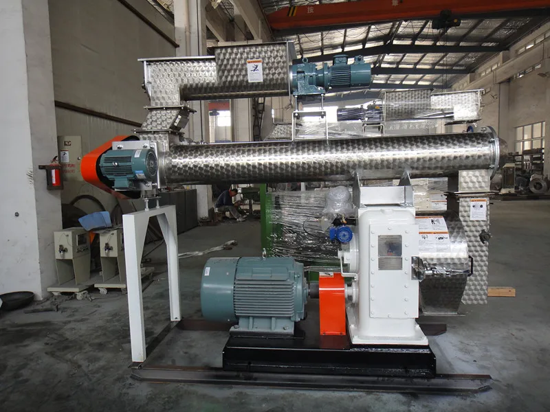 Large Capacity 1-10 T/H Pullet Poultry Feed Pellet Making Machine For Farm