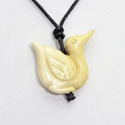 GX110  Hot Sale Yak bone pendant necklace Vintage Style Primitive tribes hand-carved bird Jewelry for woman