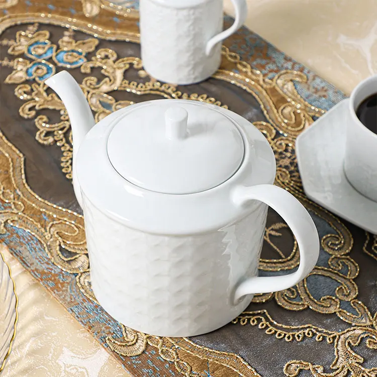 China high white porcelain tableware Modern Classic Luxury restaurant porcelain ceramic set dinnerware set restaurant dishes