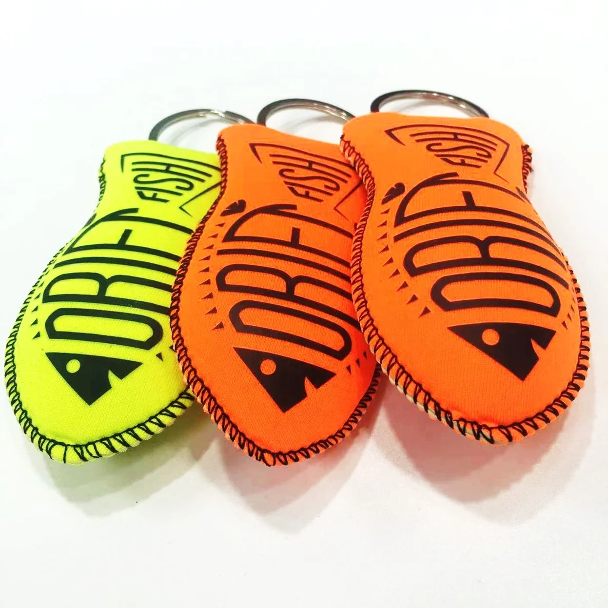 Factory Wholesale Fish Design Floating Keychain Boat Custom Neoprene Foam Floating Keychain with Logo
