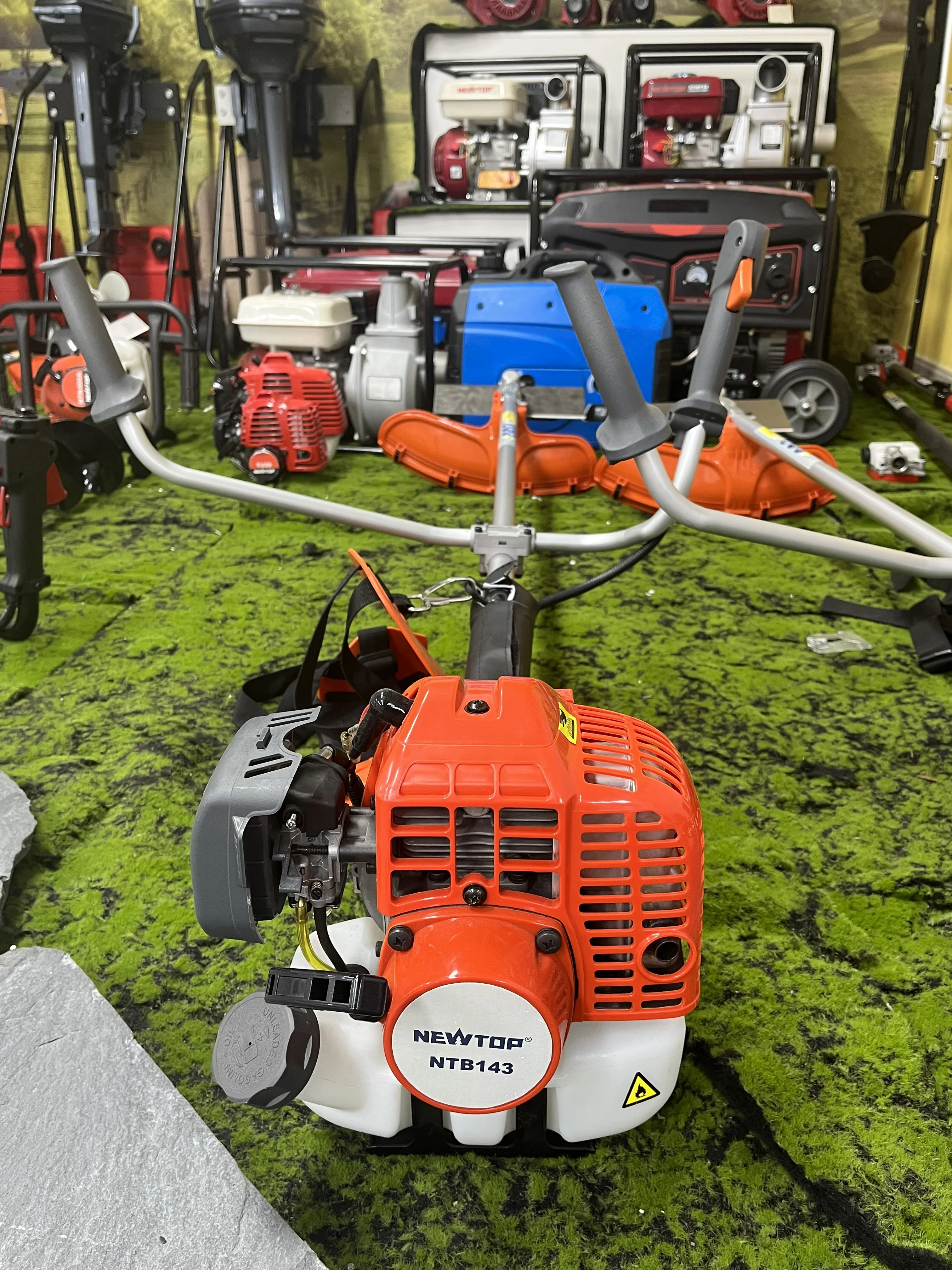 Professional High Level NTB143 brush cutter H143r-ii cutting machine 42cc grass trimmer for Gardening