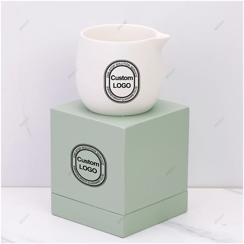 Wholesale Custom Unique Essential Oil Ceramic Container Luxury Candle Jars Empty Ceramic Massage Candle Jars with Spout For Spa