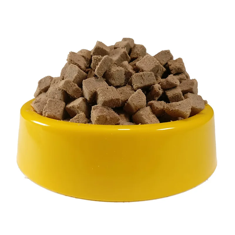 Pet Snacks Freeze-dried Beef Cats and Dogs Snacks Beef Raw dried beef cubes Cat Food