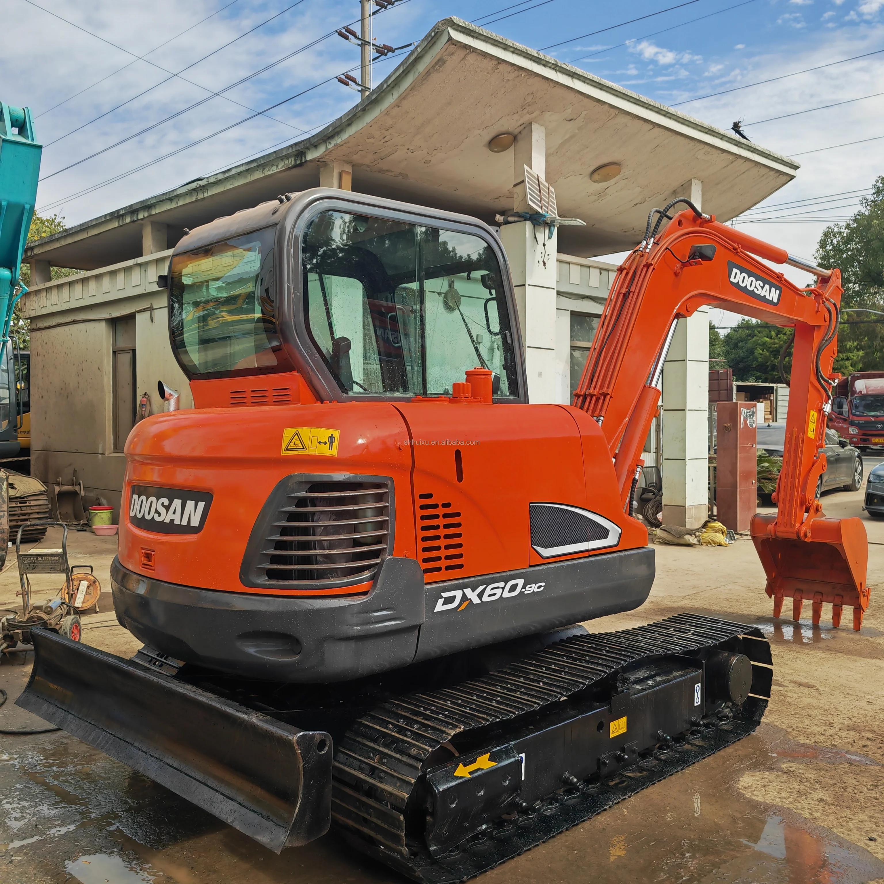 6ton mini size used excavator used doosan dx60 for sale