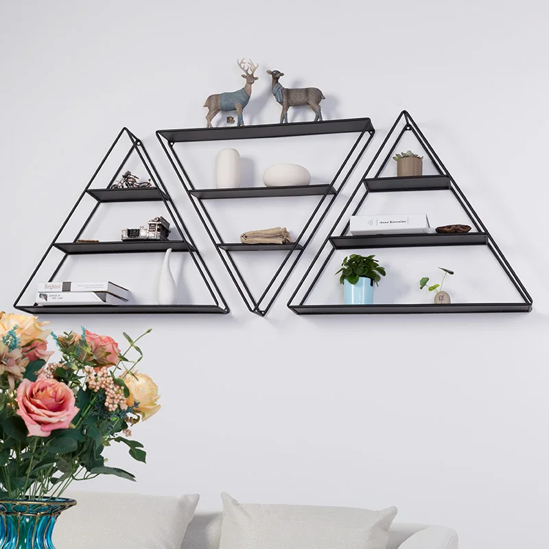 High quality competitive price black metal wire triangle wall storage rack