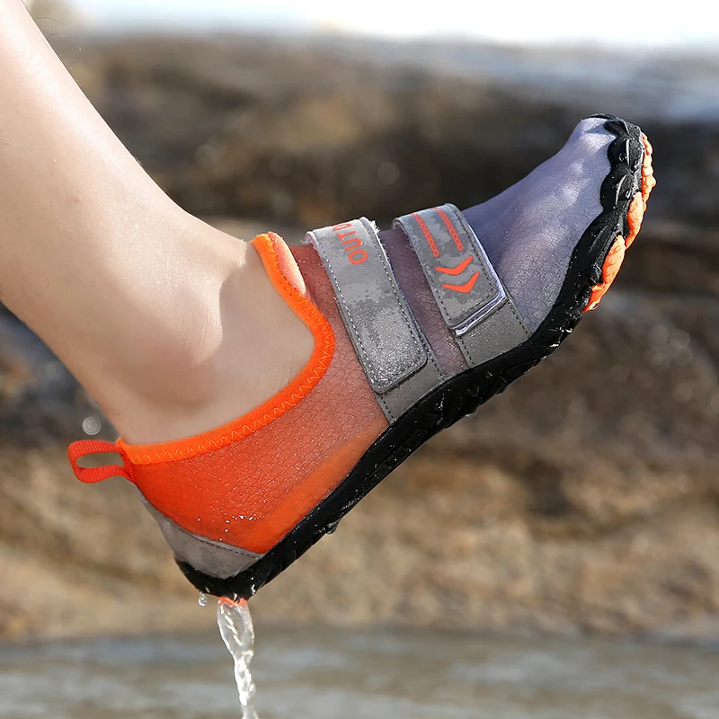 Rubber Outsole Anti Slip Barefoot Quick Drying Water Shoes for Men Women Beach Swim Socks 2021 Water Sports Fashion OEM Logo ODM