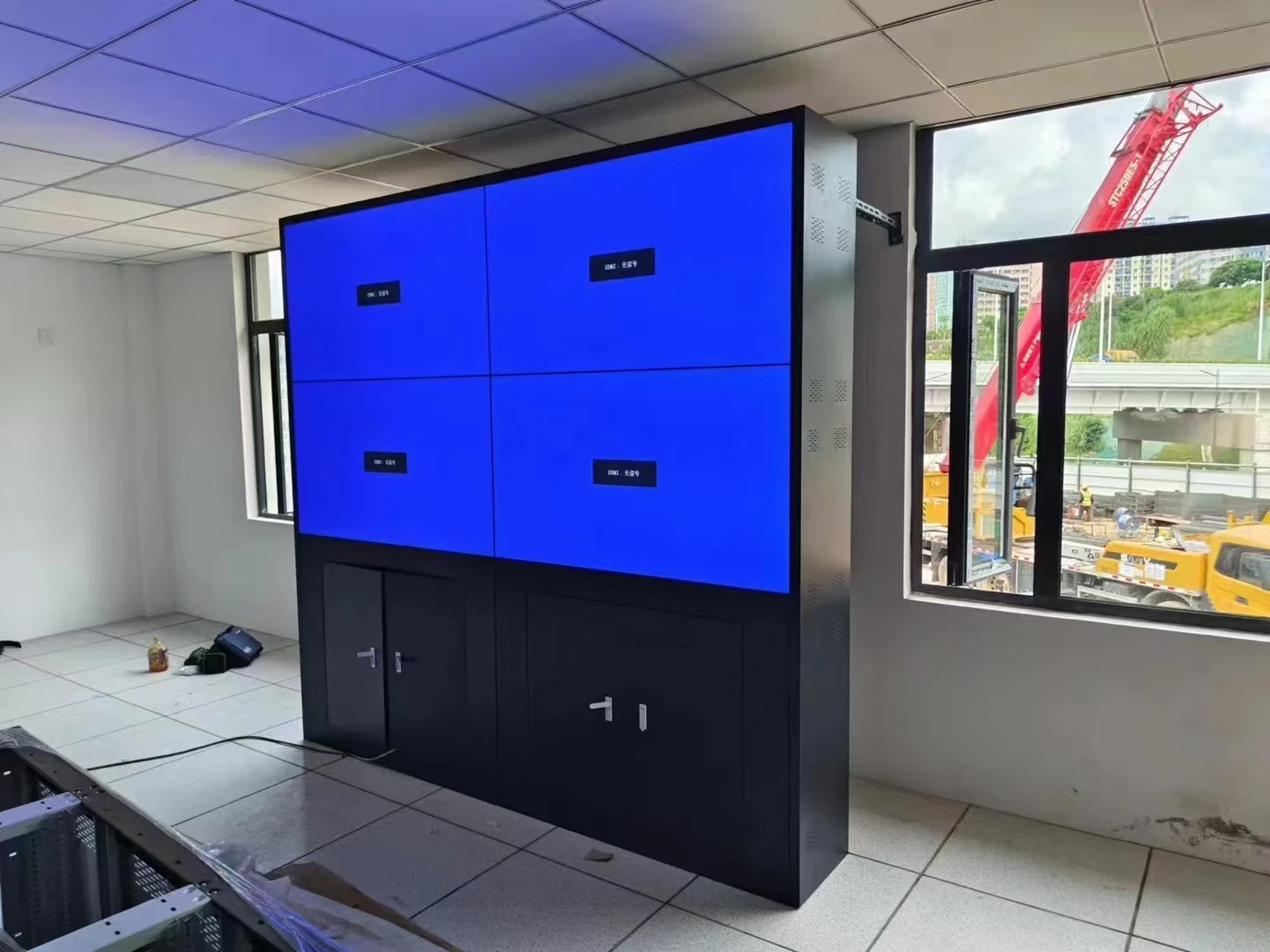 LCD Liquid Crystal Screen 65 Inch LCD Spelling Screen Conference Room LCD Screen Brand Store Advertising LED Display