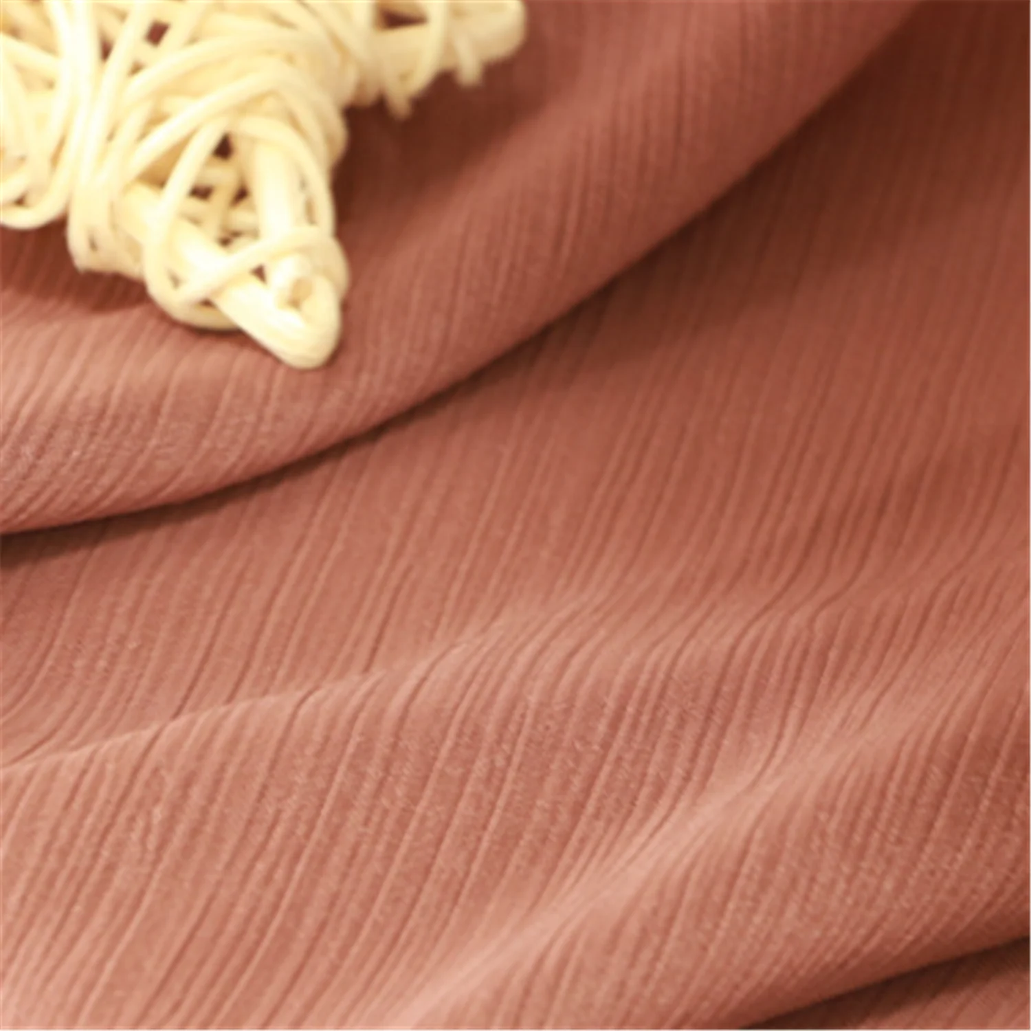 Most popular heavy pleated chiffon georgette woven fabric high quality for garment