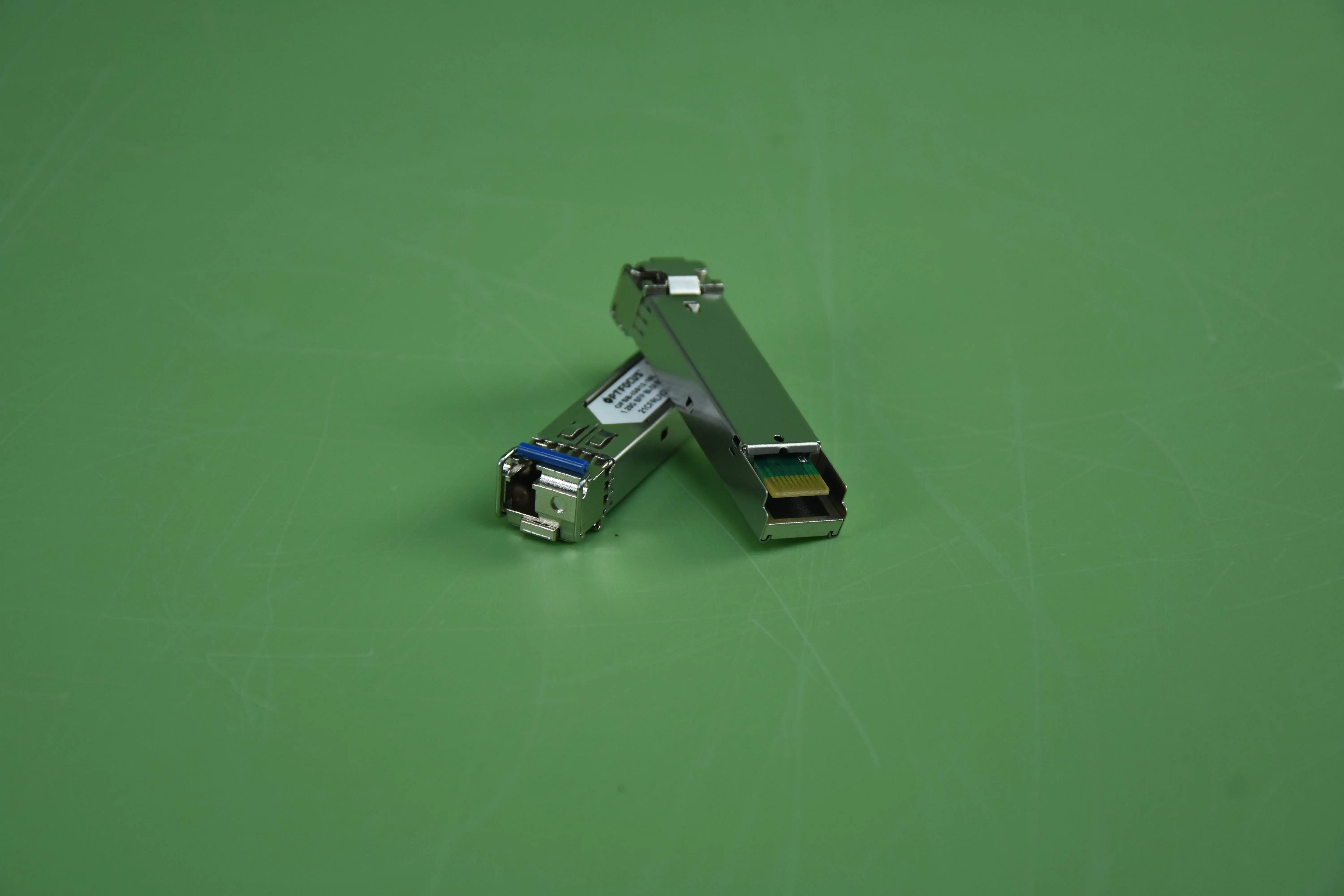 Industrialgrade SFP optical module1.25Gsingle mode single fiber 10 kilometers 1310nmTx/1550nm Rx LCinterface DDM