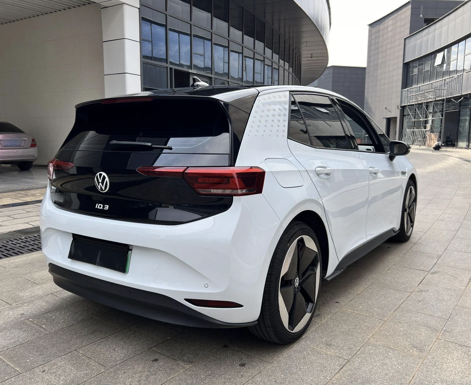 2021 Volkswagen ID.3 Pro Extreme Intelligence Edition б/у седан с высокой производительностью безупречным качеством и эффективностью