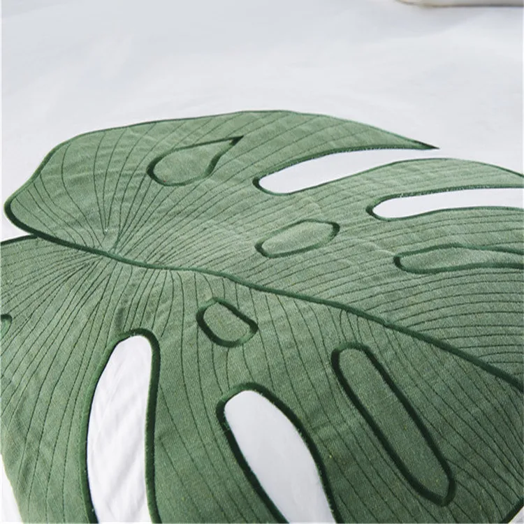 100% Cotton Bed Sheet Set and Green Color Home Bedding Set with Southeast Asian Style