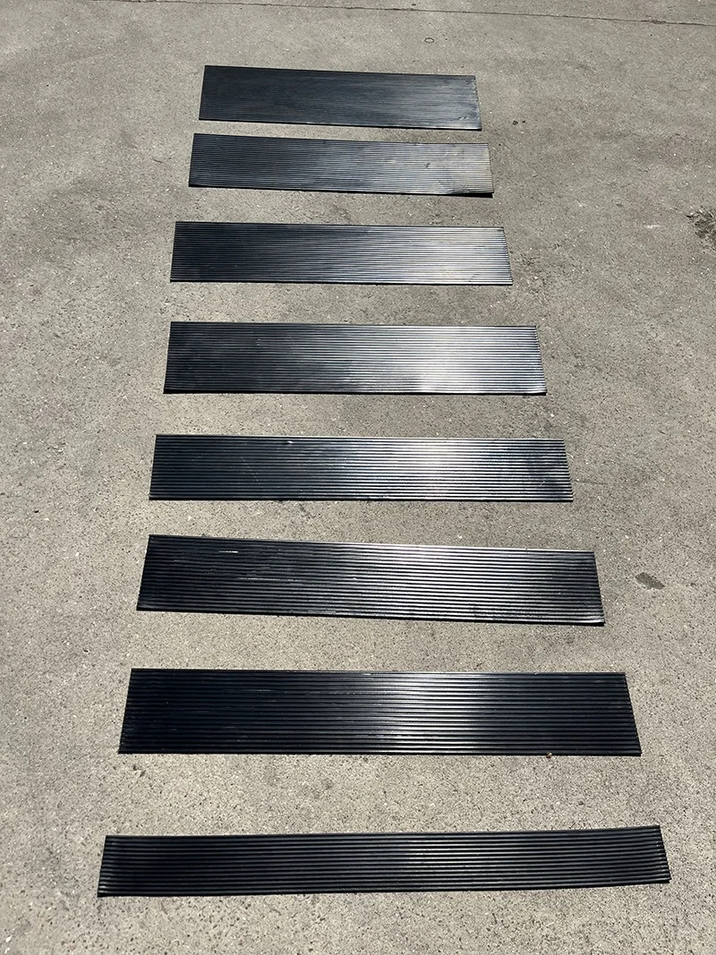 40mm Hot Selling Garage Threshold Fixed Transport Car Road Driveway Black Rubber Curb Kerb Ramp