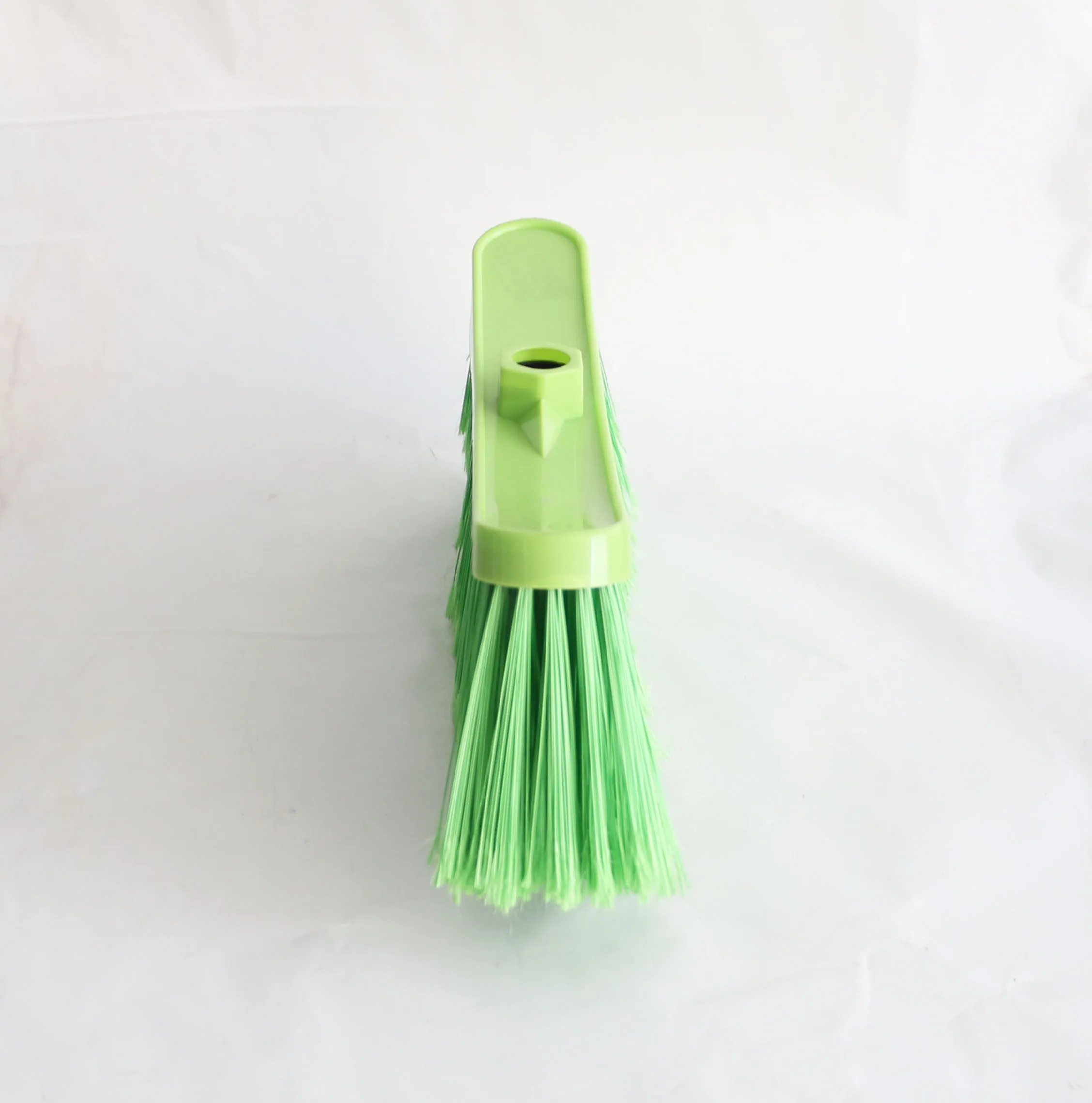 big size  hard bristle  plastic broom with long handle for indoor and outdoor cleaning escoba plastic