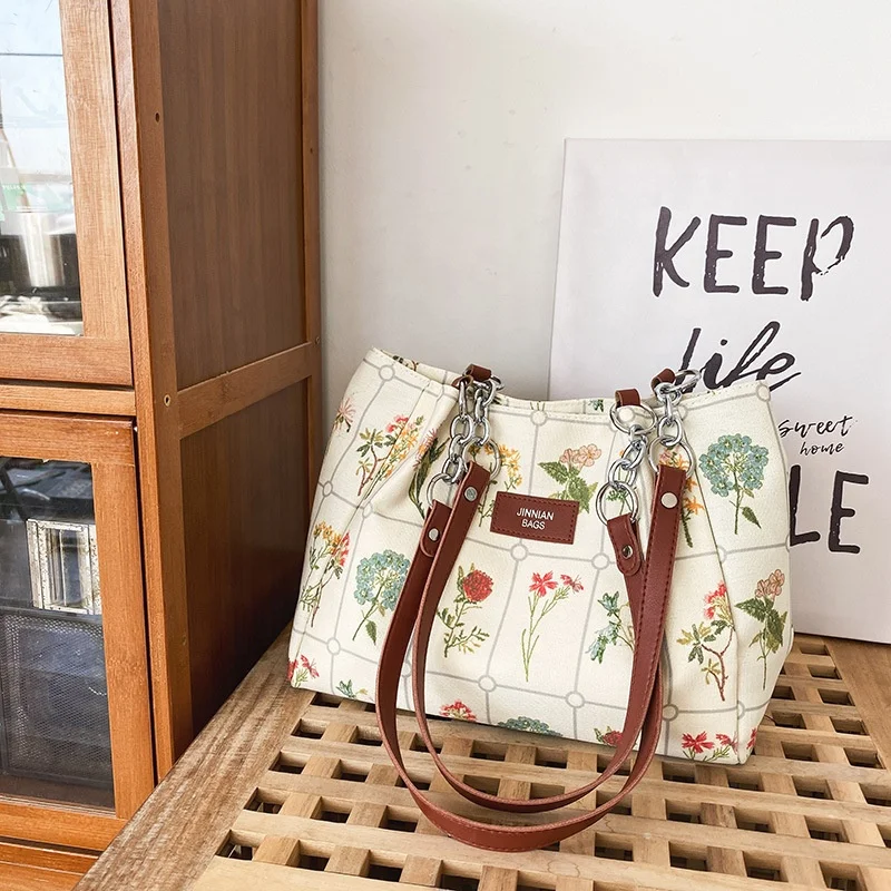 Bestseller Korean Retro Full Floral Print Large Capacity Pu Chains Strap Canvas Messenger Shoulder Handbag Women Tote Bag
