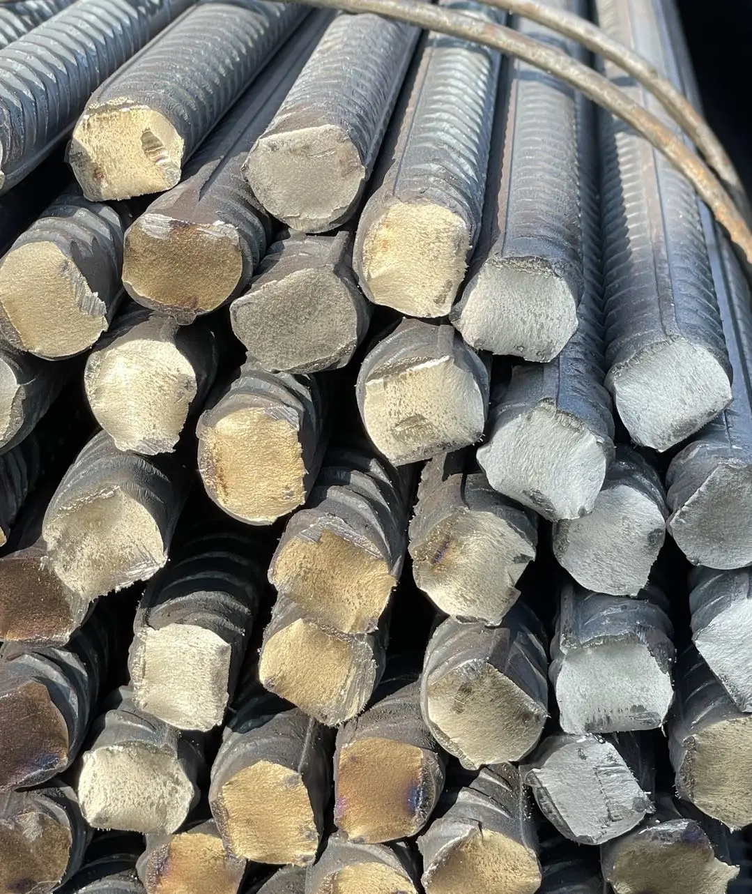 ASTM A615 BS4449 B500b Carbon Steel Reinforcing TMT Rebar