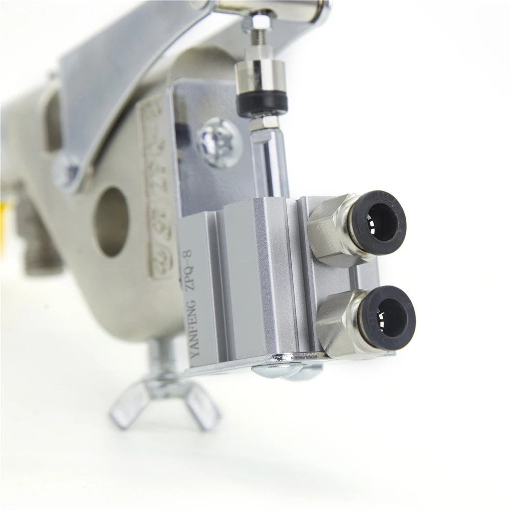 ZPQ-8 Hydra Automatic Airless Spray Guns are single acting automatic spray guns