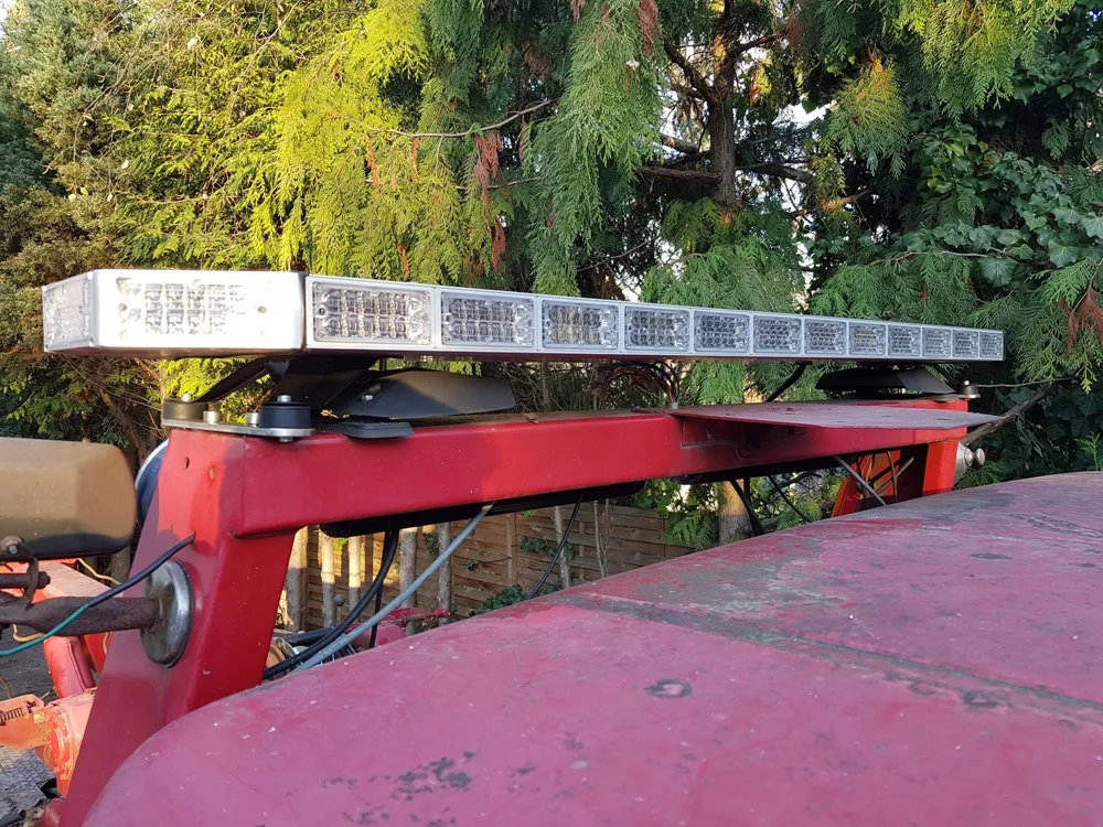 SAE approved Double rows LED light bar for ambulance cars 1W Linear LEDs 264 Watt Silver or Black Aluminum 48 inch TBD6871D