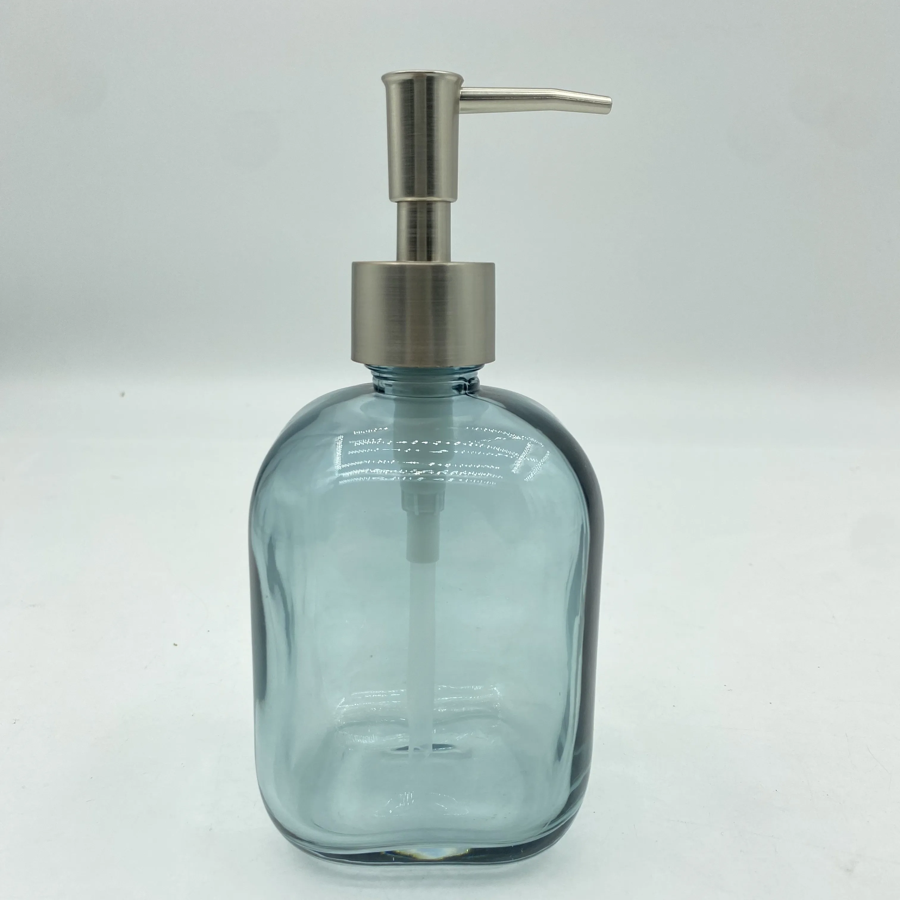 3-Pcs Glass Bathroom Accessories Set Luxury Bathroom Set Designed Bathroom Accessories