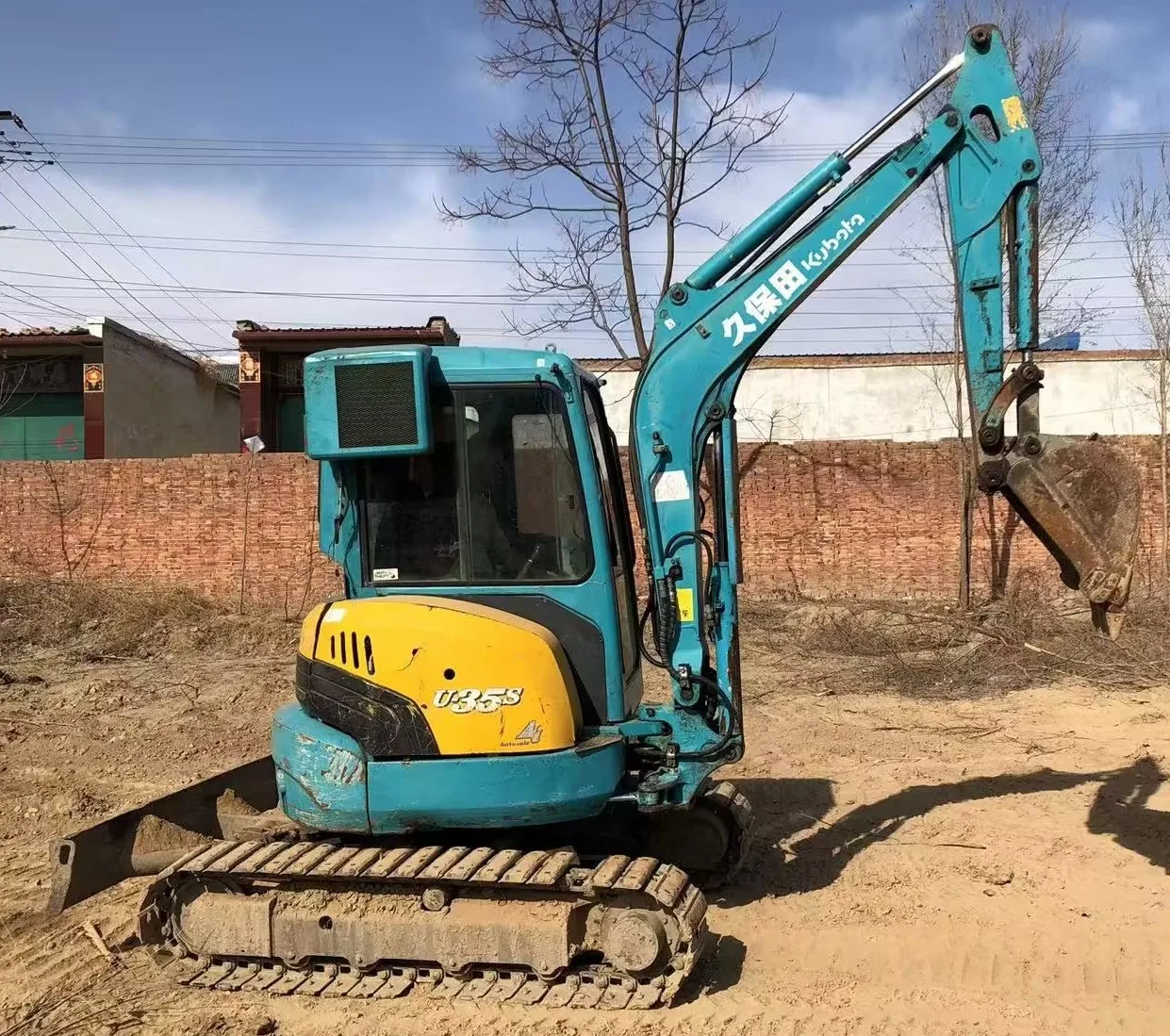 Продается хорошо мини-экскаватор 1 тонна 2 тонны 3 многофункциональный небольшой экскаватор Kubota U35 б/у