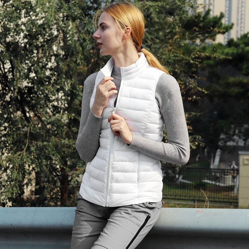 
Winter Warm Women Gilet Lightweight Outdoor Sleeveless Puffer Waistcoat High Quality Windproof Down Vest 