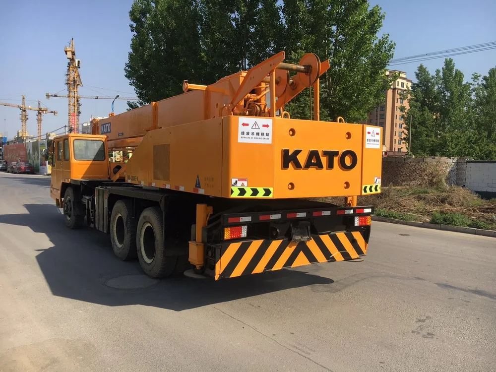 Used Original Japan Made Kato NK250E 25 ton Truck Crane