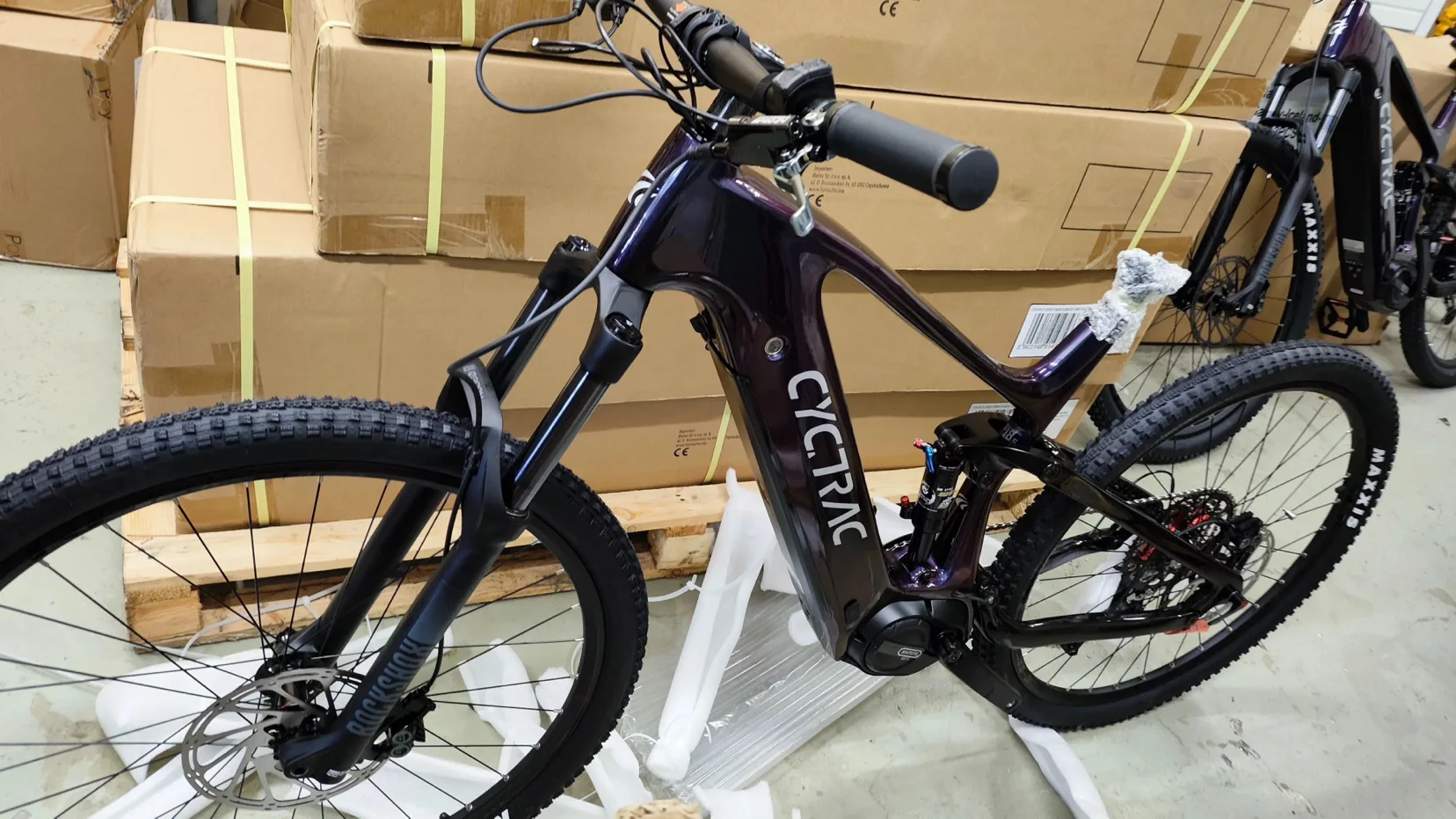 CYCTRAC 48 В 750 Вт углеродистая полная подвеска Электрический горный велосипед eMTB двойная Карбон 29