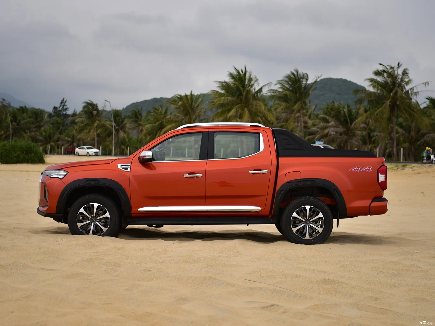 In Stock RHD Pickup 4x4 MG Extender Pickup Truck Diesel 2.0T Chinese Pickup Right Hand Drive MG Car