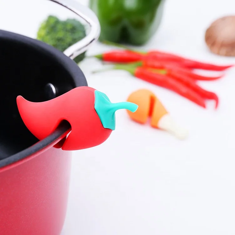 ODM&OEM 3.5cm Chili Shape BPA-Free Heat-Resistant Kitchen Grill Utensil Holder Pot Clip Silicone Spoon Rest Steam Releaser