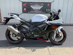 
Best Price For Brand New 2018 / 2019 Suzuki GSX-R750 