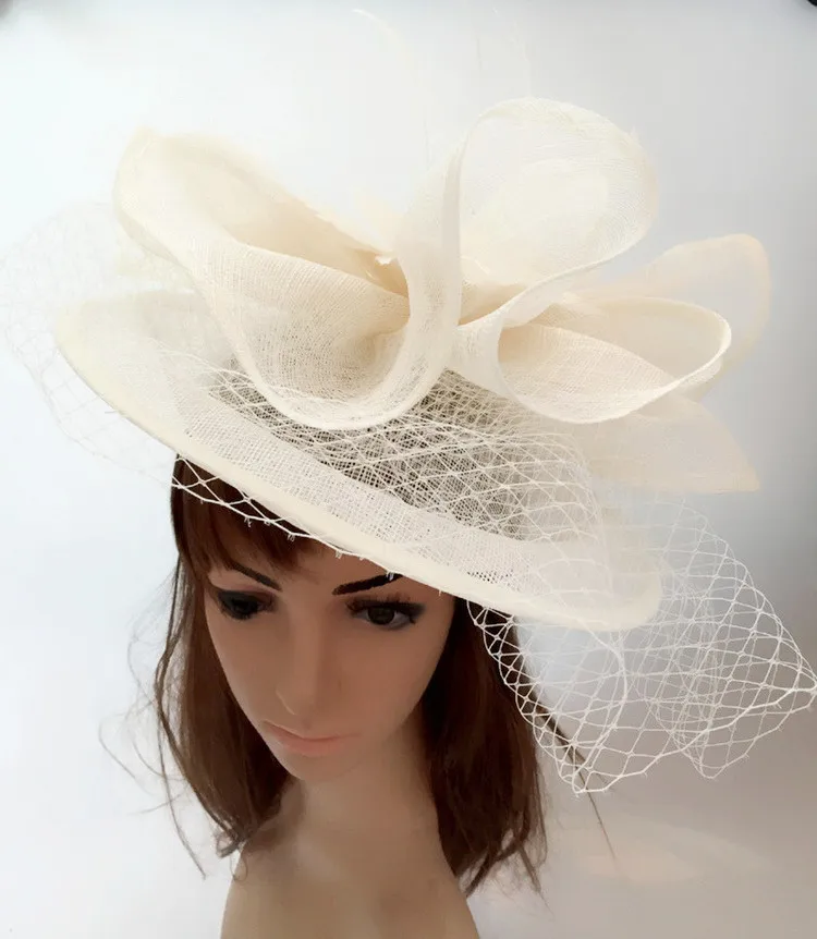 
Fashion And Elegant Ivory White Ladies Headwear Hat Party Anniversary Wedding Carnival Hat 