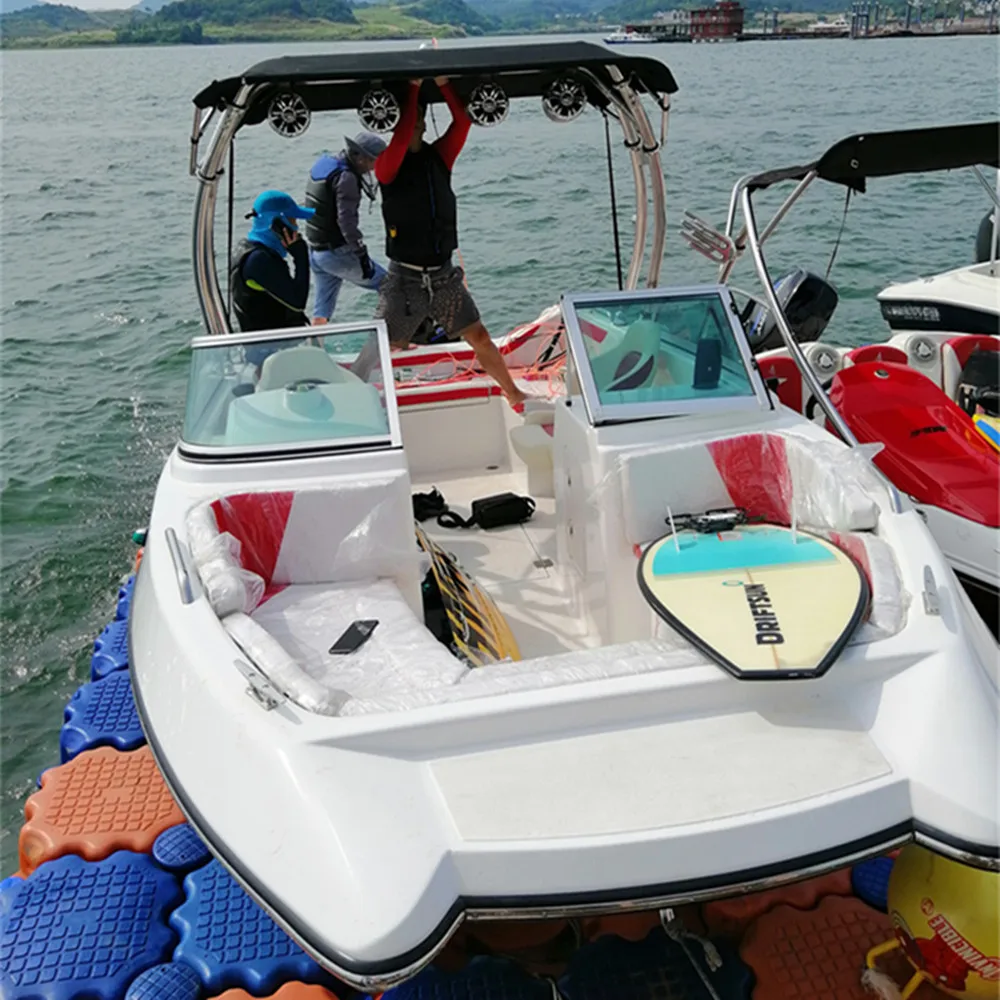 New design speed boat yacht fiberglass fishing boat with outboard engine