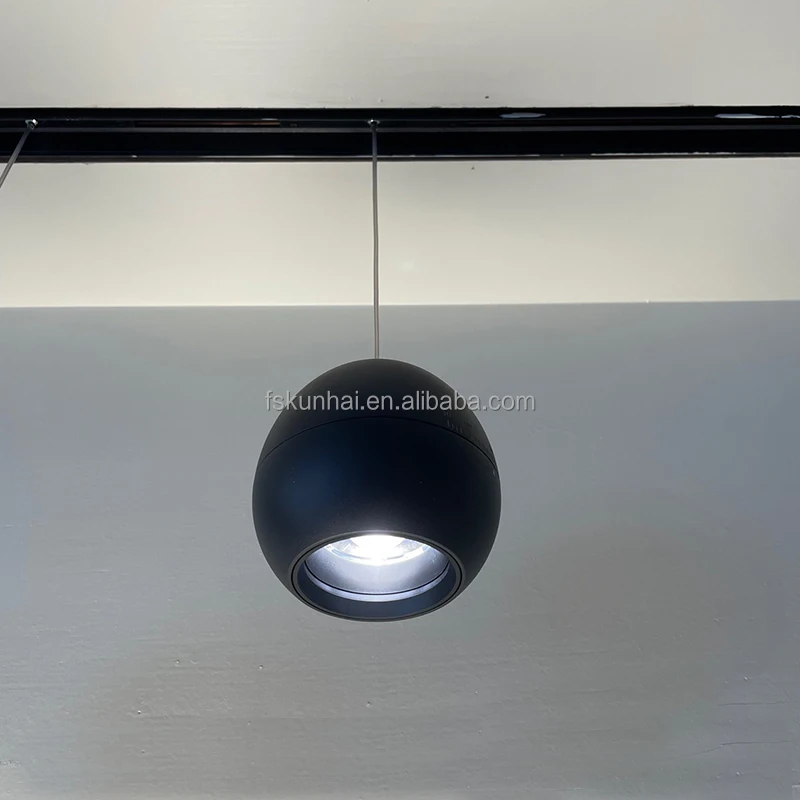 Aluminum chandelier with adjustable focal moment spotlights installed by LED suspension line KH-HJ-TJDY